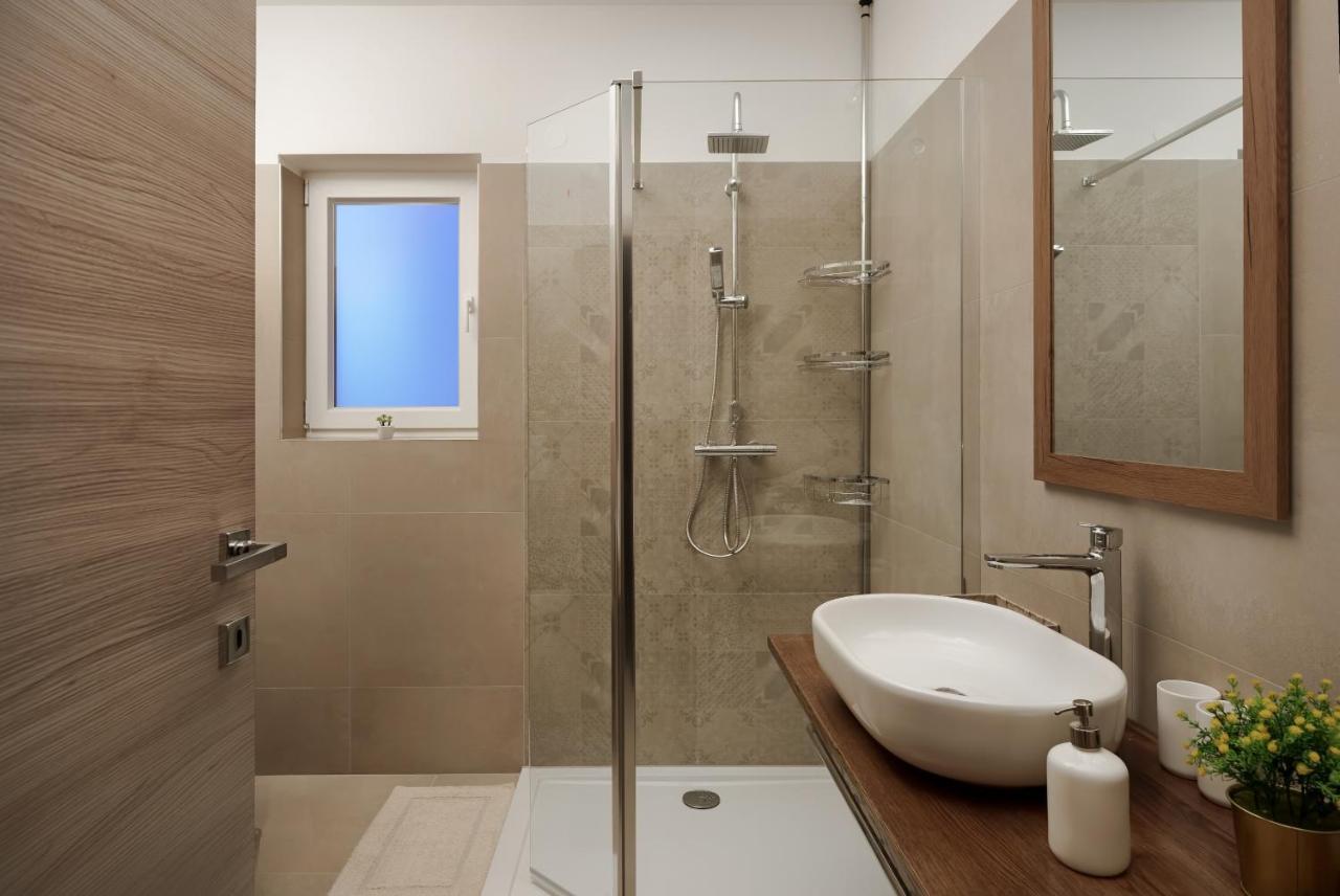 Aurora Apartment Ližnjan Екстериор снимка