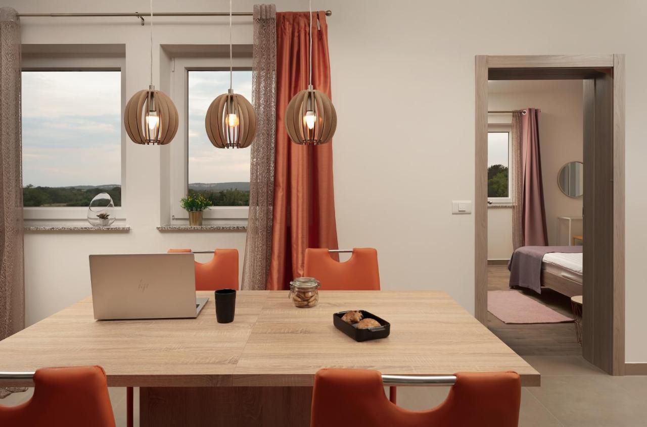 Aurora Apartment Ližnjan Екстериор снимка