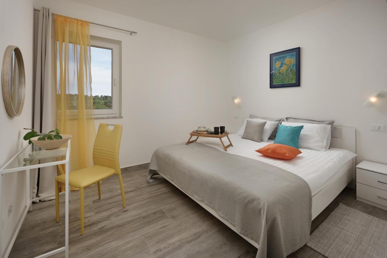 Aurora Apartment Ližnjan Екстериор снимка