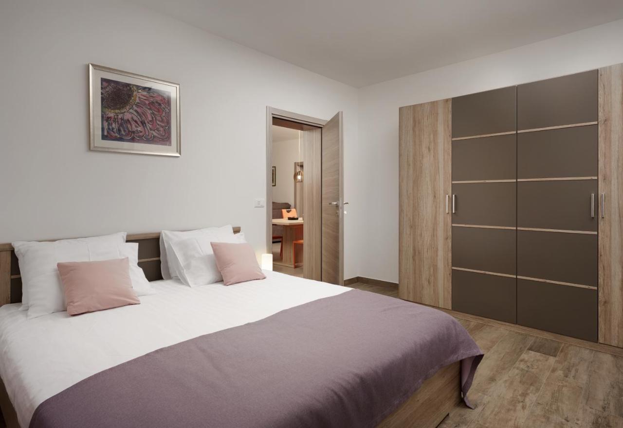 Aurora Apartment Ližnjan Екстериор снимка